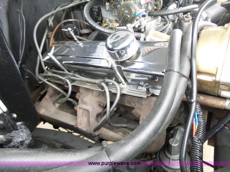 image for item BZ9555 1972 Chevrolet C10 pickup truck