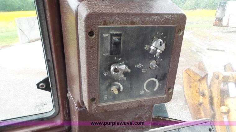 image for item CD9942 1994 Case 580 Super K backhoe