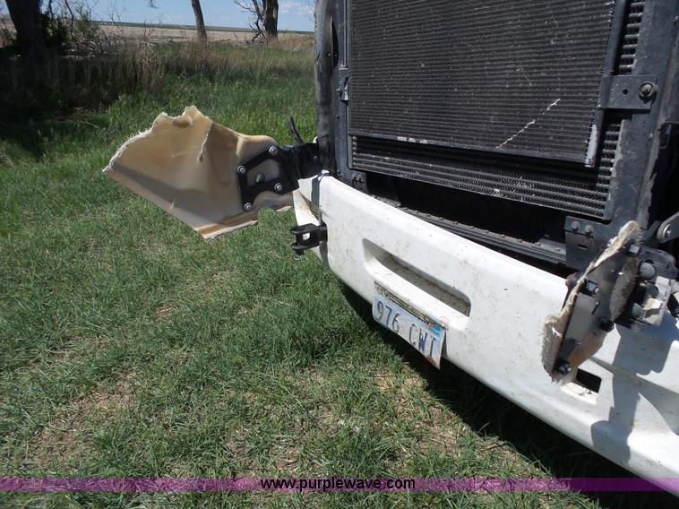 image for item J4098 2007 Peterbilt 386 semi truck