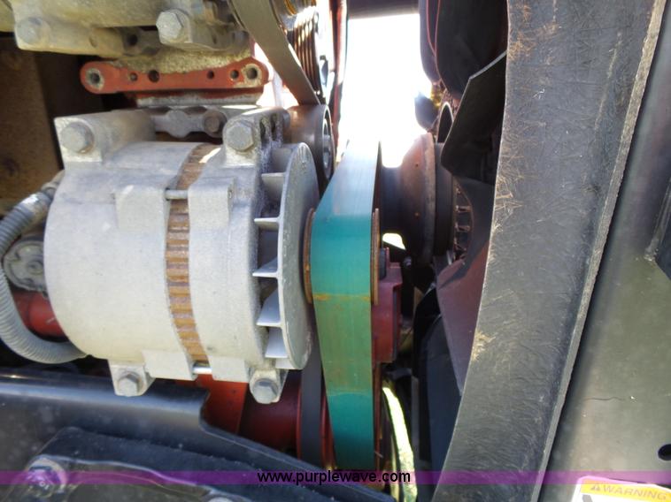 image for item J4098 2007 Peterbilt 386 semi truck