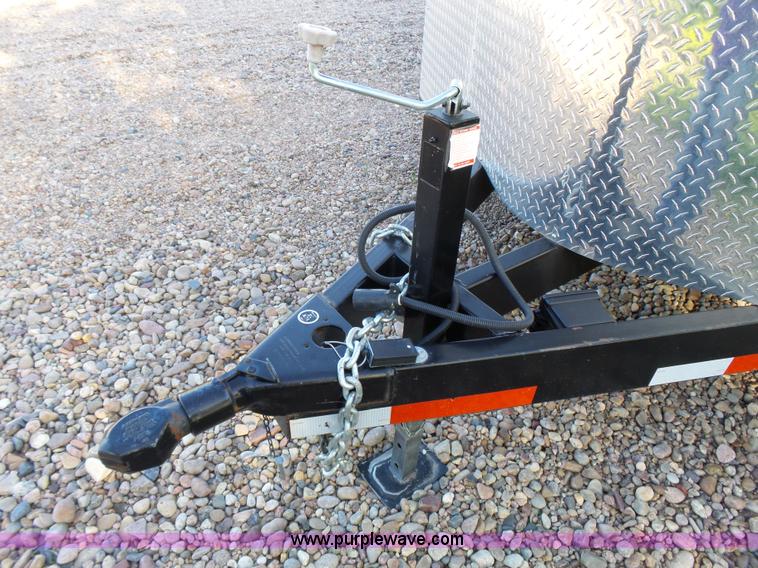 image for item J4113 2010 Sharp enclosed cargo trailer