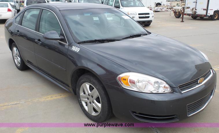 image for item J4194 2011 Chevrolet Impala LS