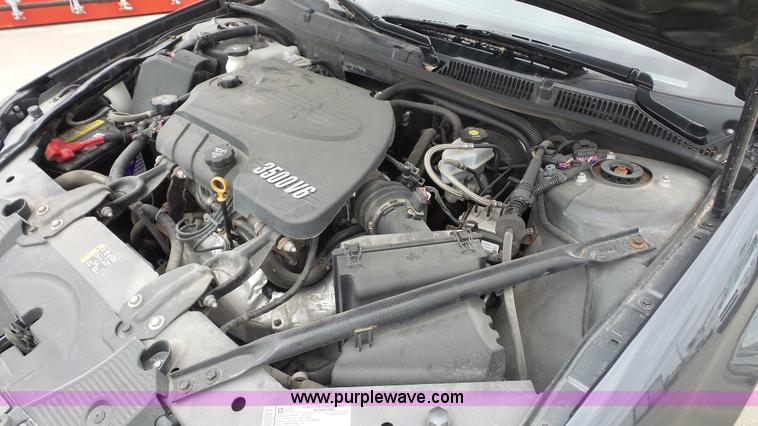 image for item J4194 2011 Chevrolet Impala LS