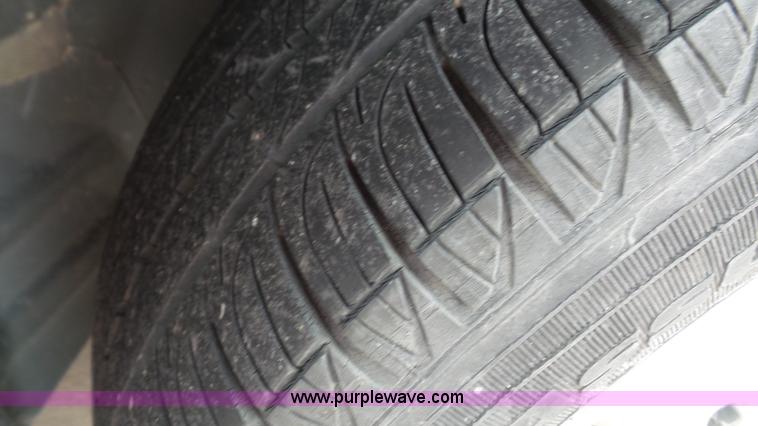 image for item J4194 2011 Chevrolet Impala LS