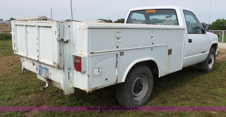 image for item J4934 1992 Chevrolet Cheyenne 2500 utility truck