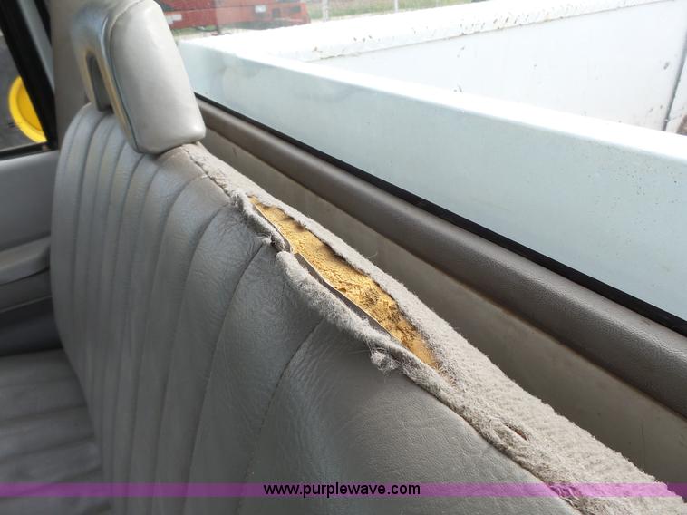 image for item J4934 1992 Chevrolet Cheyenne 2500 utility truck