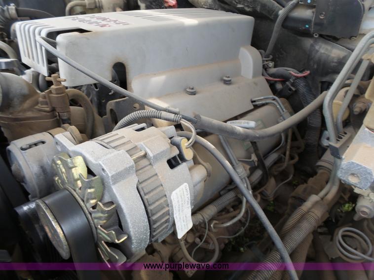 image for item J4934 1992 Chevrolet Cheyenne 2500 utility truck