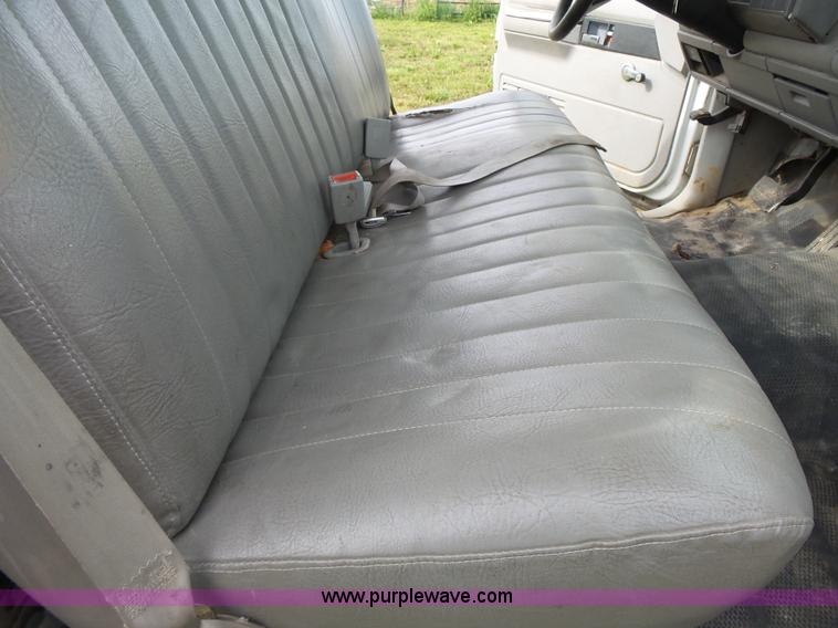 image for item J4934 1992 Chevrolet Cheyenne 2500 utility truck