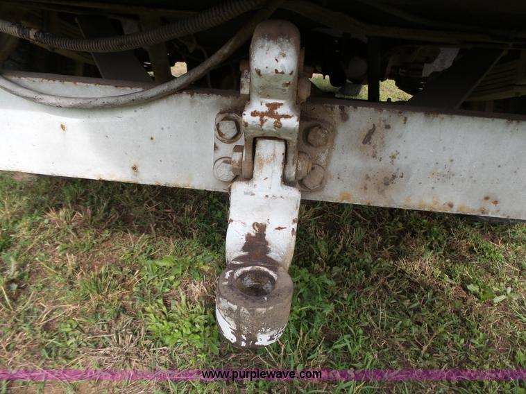 image for item J4934 1992 Chevrolet Cheyenne 2500 utility truck