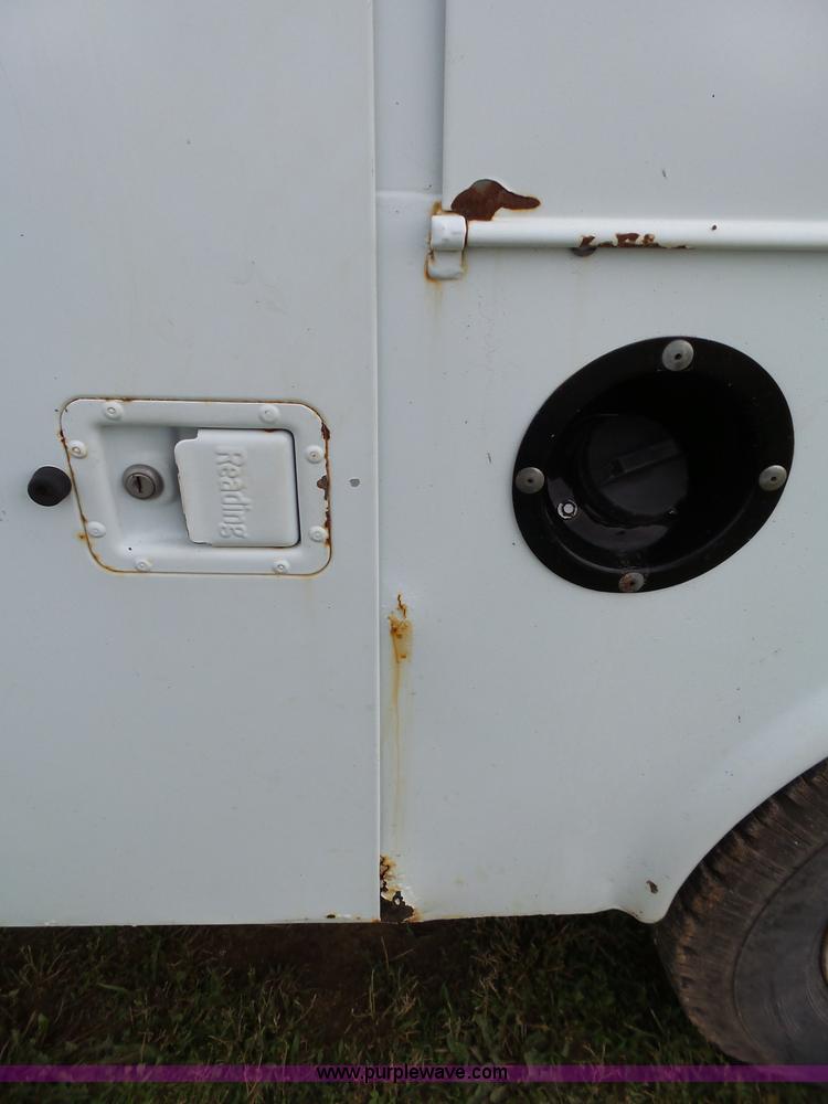 image for item J4934 1992 Chevrolet Cheyenne 2500 utility truck