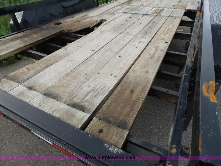 image for item J4936 2014 Lamar equipment trailer