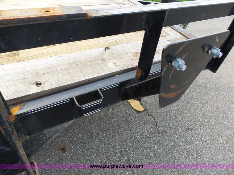 image for item J4936 2014 Lamar equipment trailer