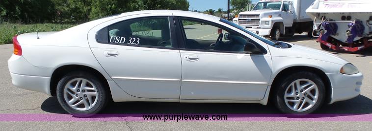 image for item J4937 2002 Dodge Intrepid SE