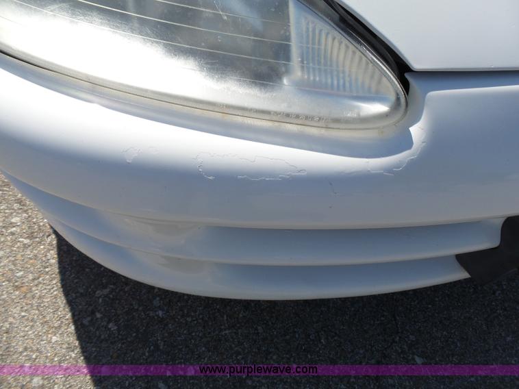 image for item J4937 2002 Dodge Intrepid SE