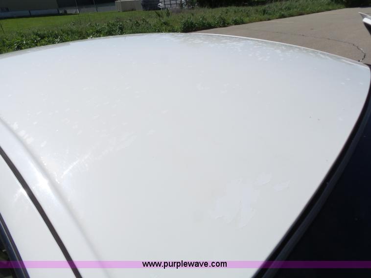 image for item J4937 2002 Dodge Intrepid SE