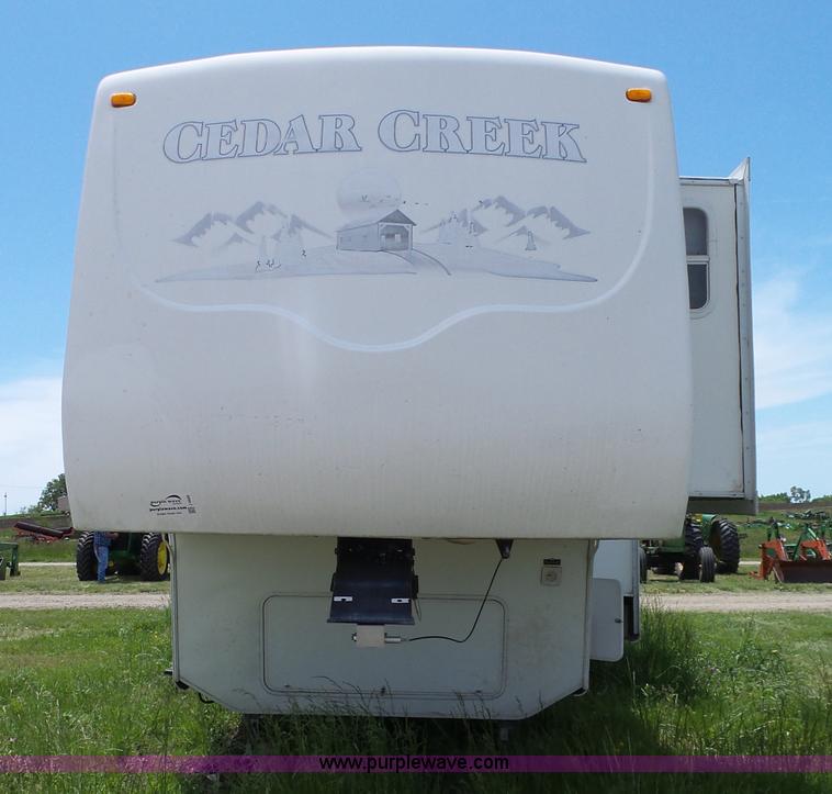image for item J4949 2004 Cedar Creek camper