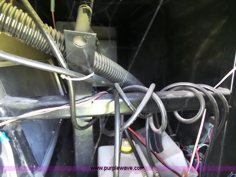 image for item J4949 2004 Cedar Creek camper