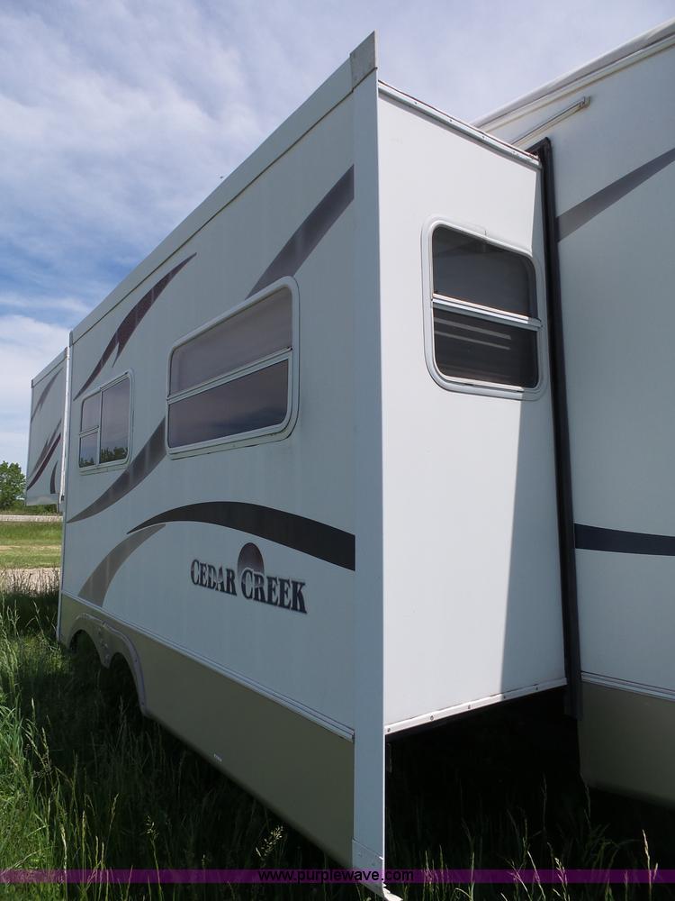 image for item J4949 2004 Cedar Creek camper