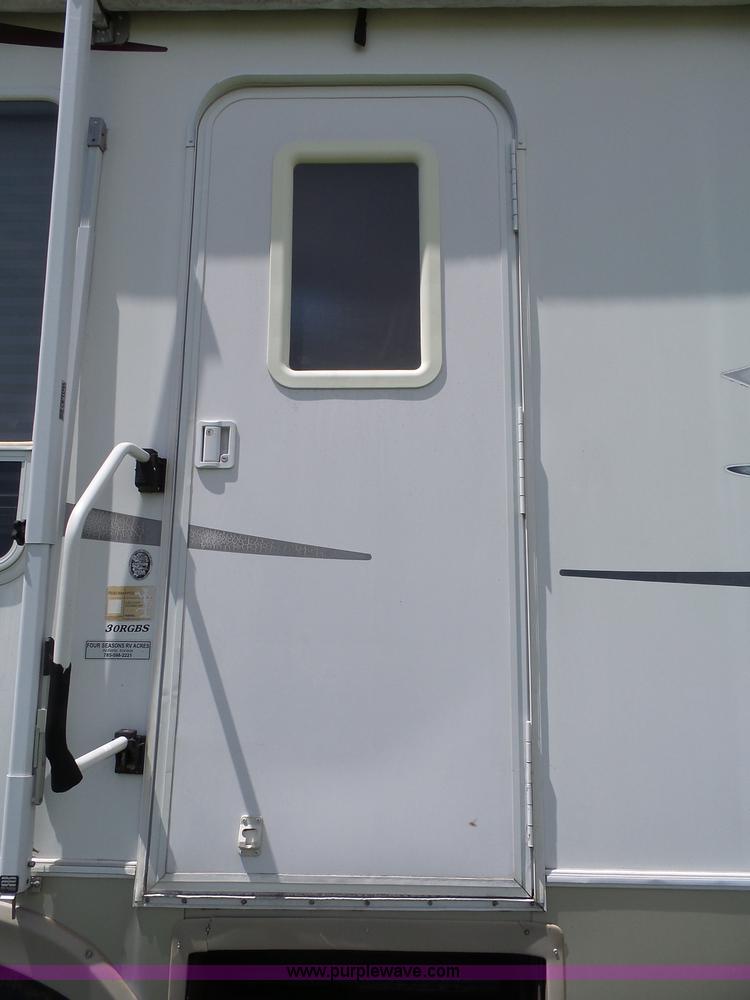 image for item J4949 2004 Cedar Creek camper