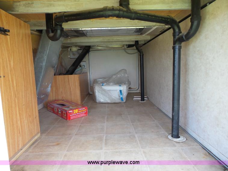 image for item J4949 2004 Cedar Creek camper