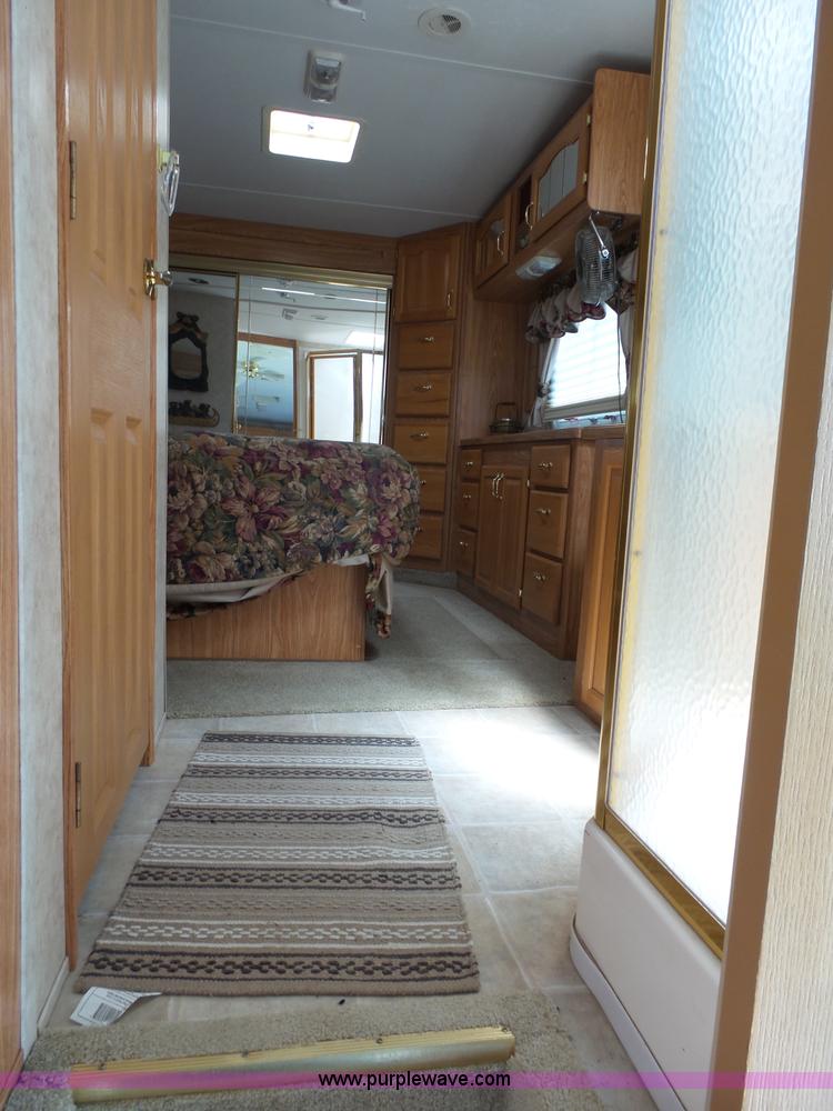 image for item J4949 2004 Cedar Creek camper