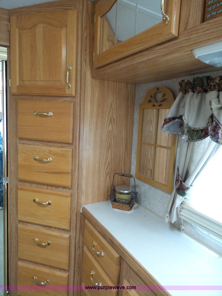 image for item J4949 2004 Cedar Creek camper