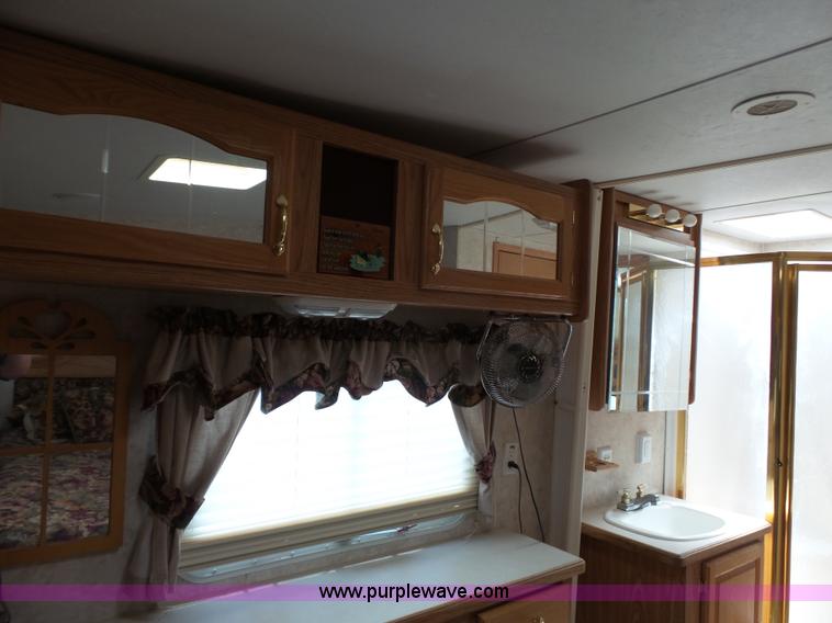 image for item J4949 2004 Cedar Creek camper