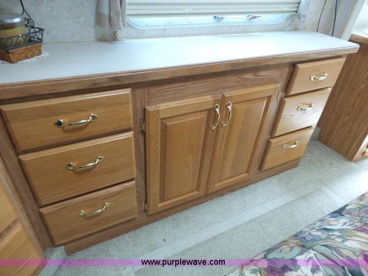 image for item J4949 2004 Cedar Creek camper