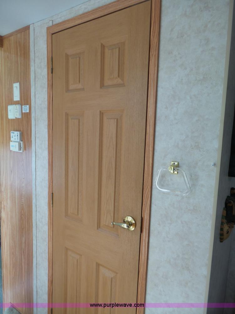 image for item J4949 2004 Cedar Creek camper