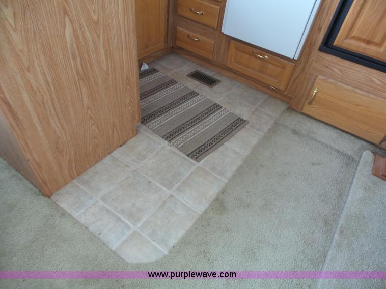 image for item J4949 2004 Cedar Creek camper