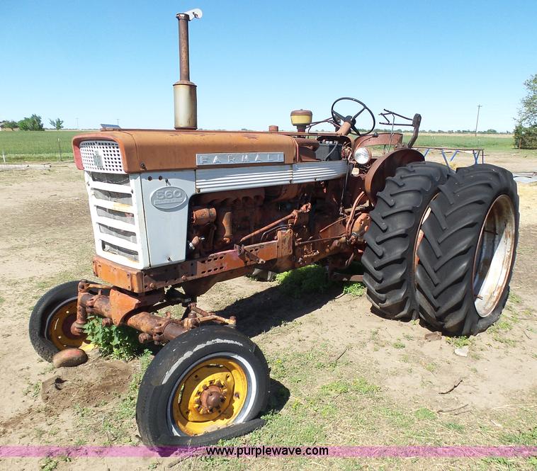 image for item J6108 International 560 tractor