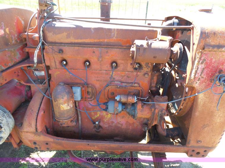 image for item J6109 International WD tractor