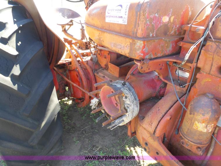 image for item J6109 International WD tractor