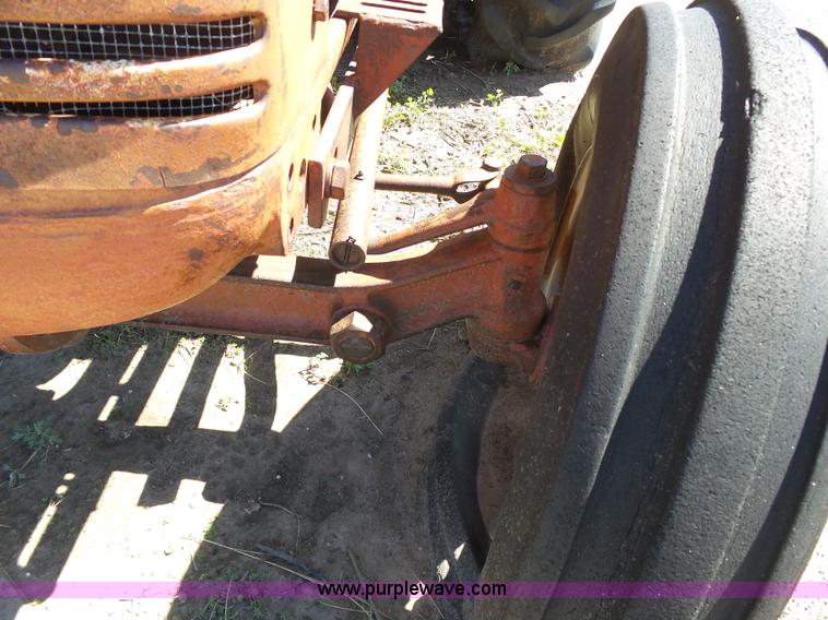 image for item J6109 International WD tractor