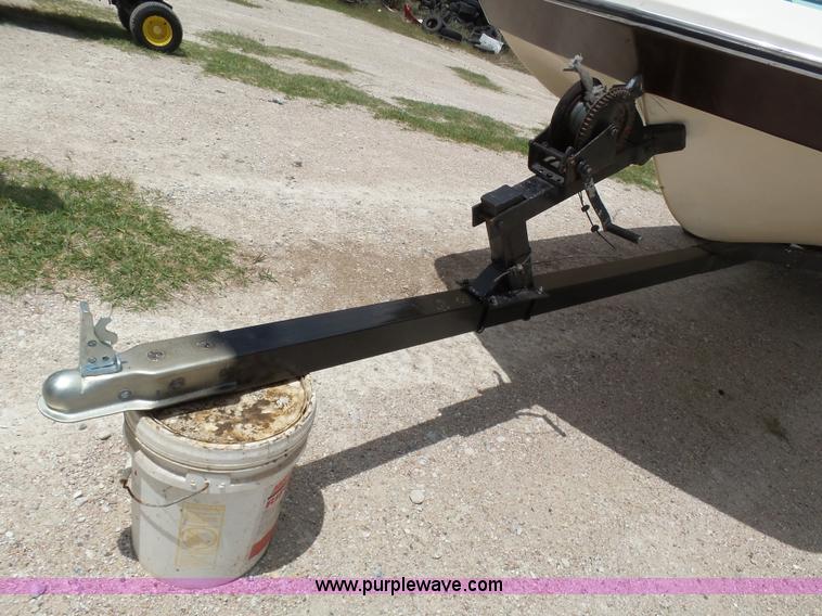 image for item J6114 1975 Ozark boat