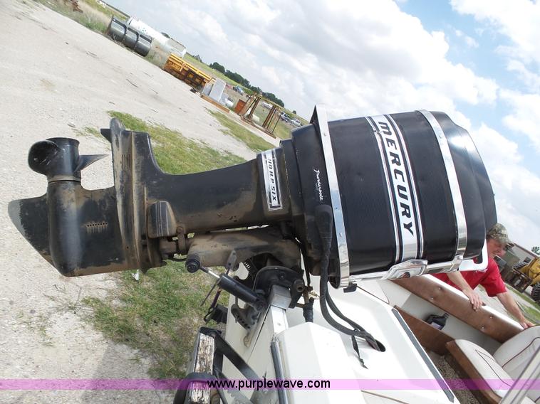 image for item J6114 1975 Ozark boat