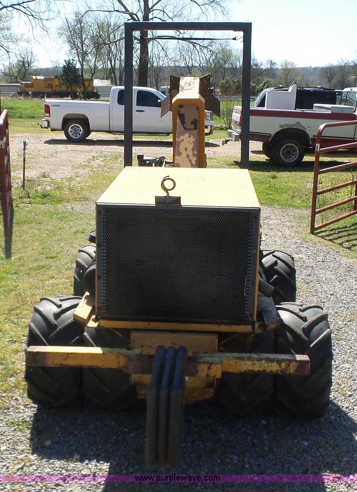 image for item J7527 1995 Case Maxi-Sneaker C rock saw