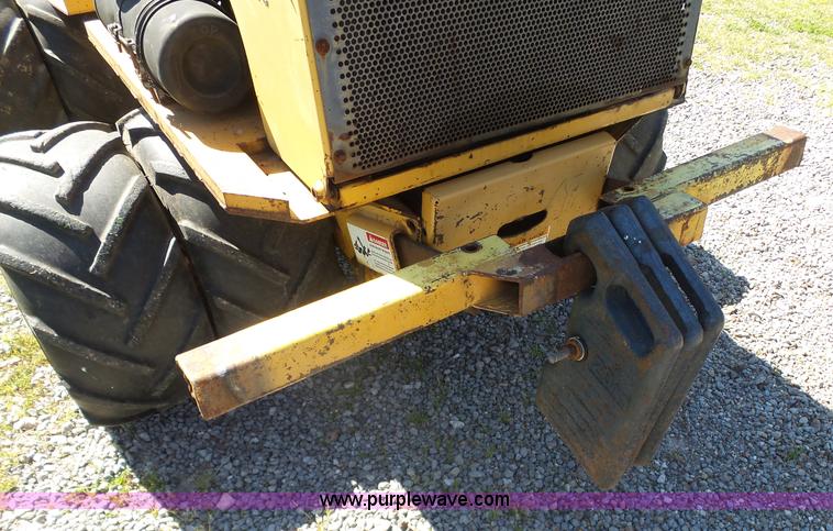 image for item J7527 1995 Case Maxi-Sneaker C rock saw