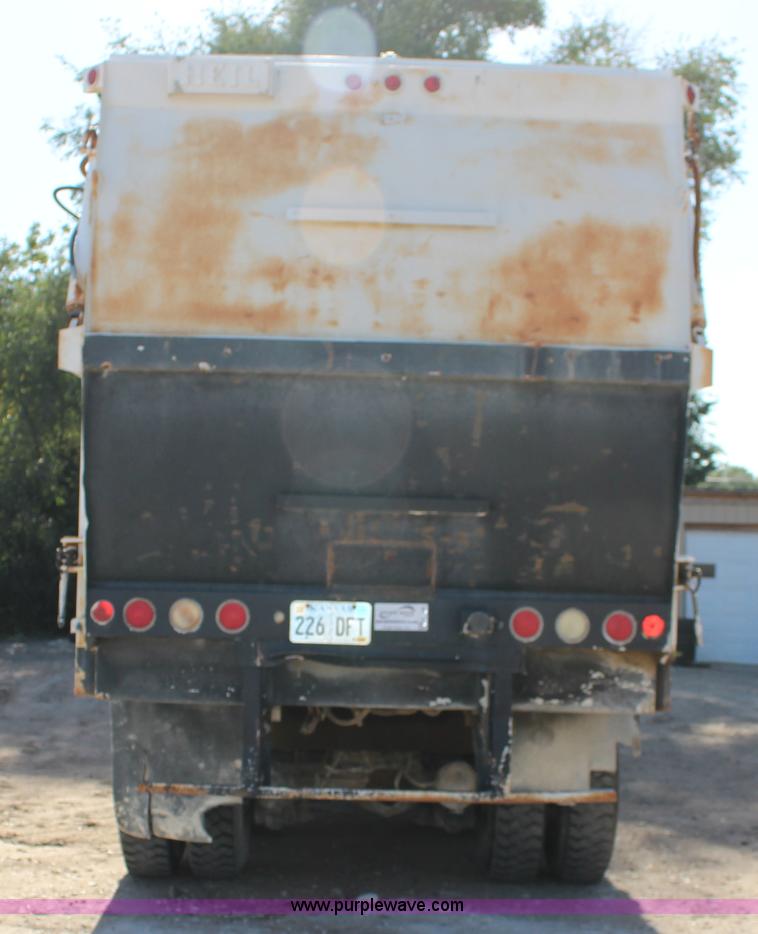 image for item K1239 1988 Mack MR630S refuse truck