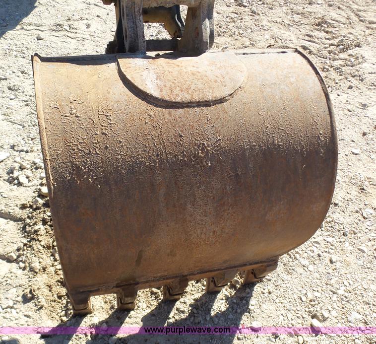 image for item K1341 Mustang MBH9 excavator skid steer attachment