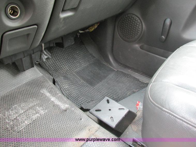 image for item K1404 2006 Chevrolet Silverado 2500HD pickup truck