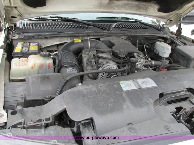 image for item K1404 2006 Chevrolet Silverado 2500HD pickup truck