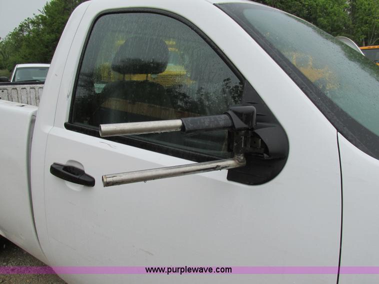 image for item K1408 2008 Chevrolet Silverado 2500HD pickup truck