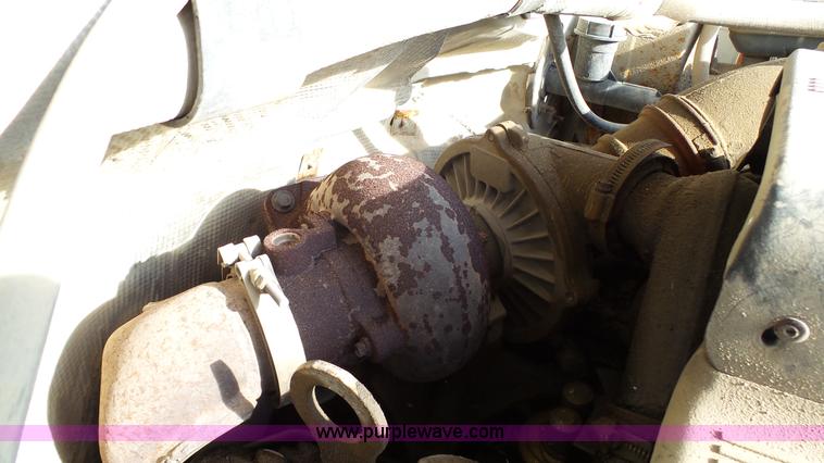 image for item K4056 1997 Ford F350 flatbed pickup truck