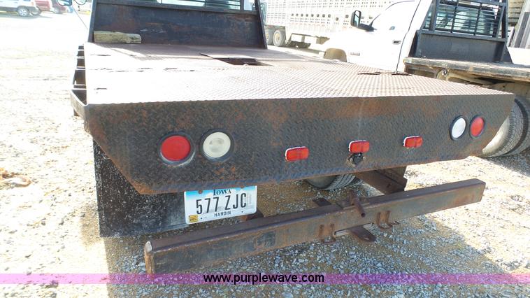 image for item K4056 1997 Ford F350 flatbed pickup truck