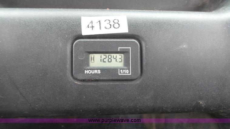 image for item K4080 2010 Kawasaki Mule 4000 utility vehicle