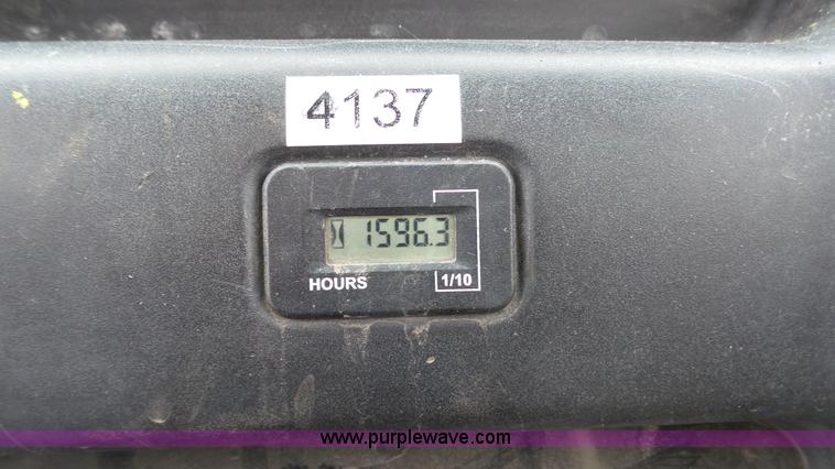 image for item K4081 2010 Kawasaki Mule 4000 utility vehicle