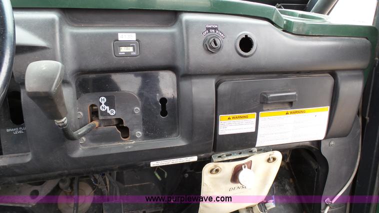 image for item K4082 2010 Kawasaki Mule 4000 utility vehicle