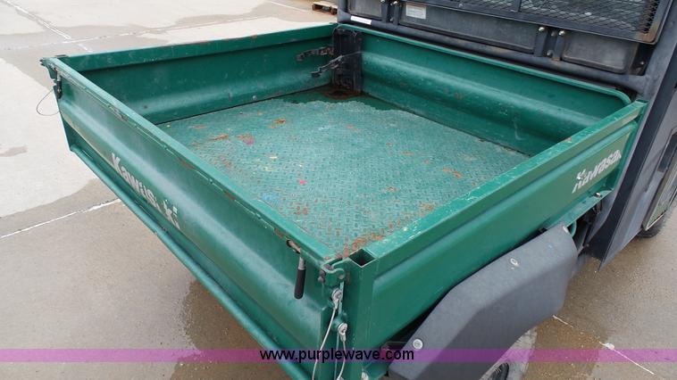 image for item K4082 2010 Kawasaki Mule 4000 utility vehicle