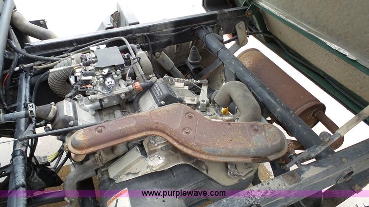 image for item K4082 2010 Kawasaki Mule 4000 utility vehicle